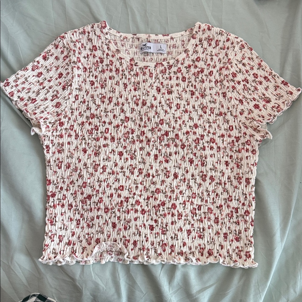 Hollister Red Floral Smocked Short Sleeve Crop Top Womens Sz L